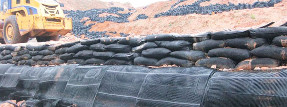 山東聯諾用土工格柵